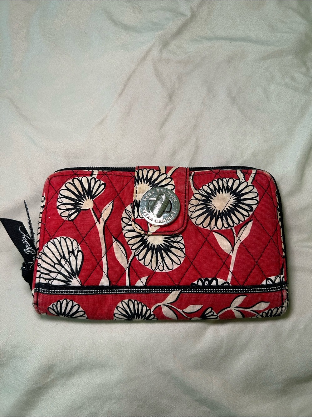 Vera Bradley Red Floral Quilted Turn-Lock Wallet with Zipper Pocket